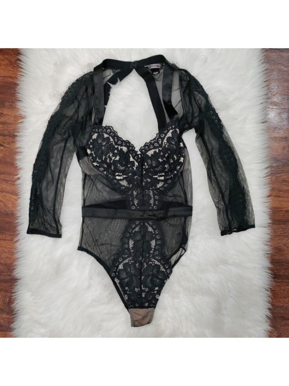 Victoria's Secret Sexy Black Sheer Size 34C Festival boho Sleeve Bodysuit Women' - Picture 3 of 11